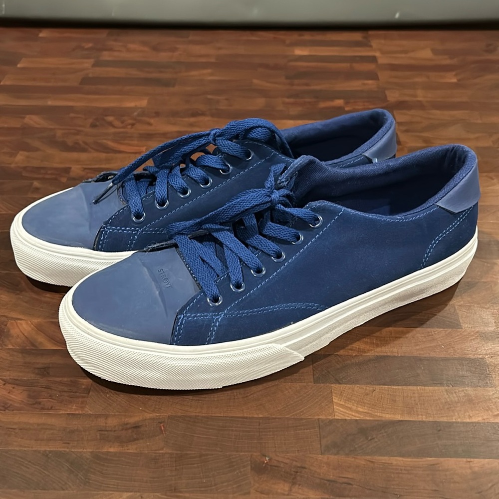 New Straye Stanley Sneakers Size 11